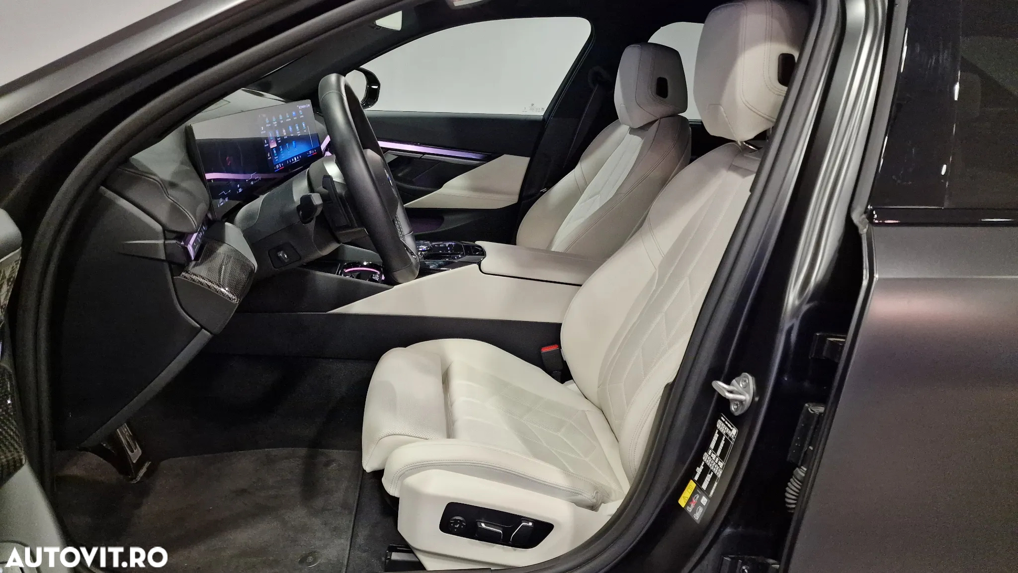 BMW Seria 5 550e xDrive AT PHEV - 9