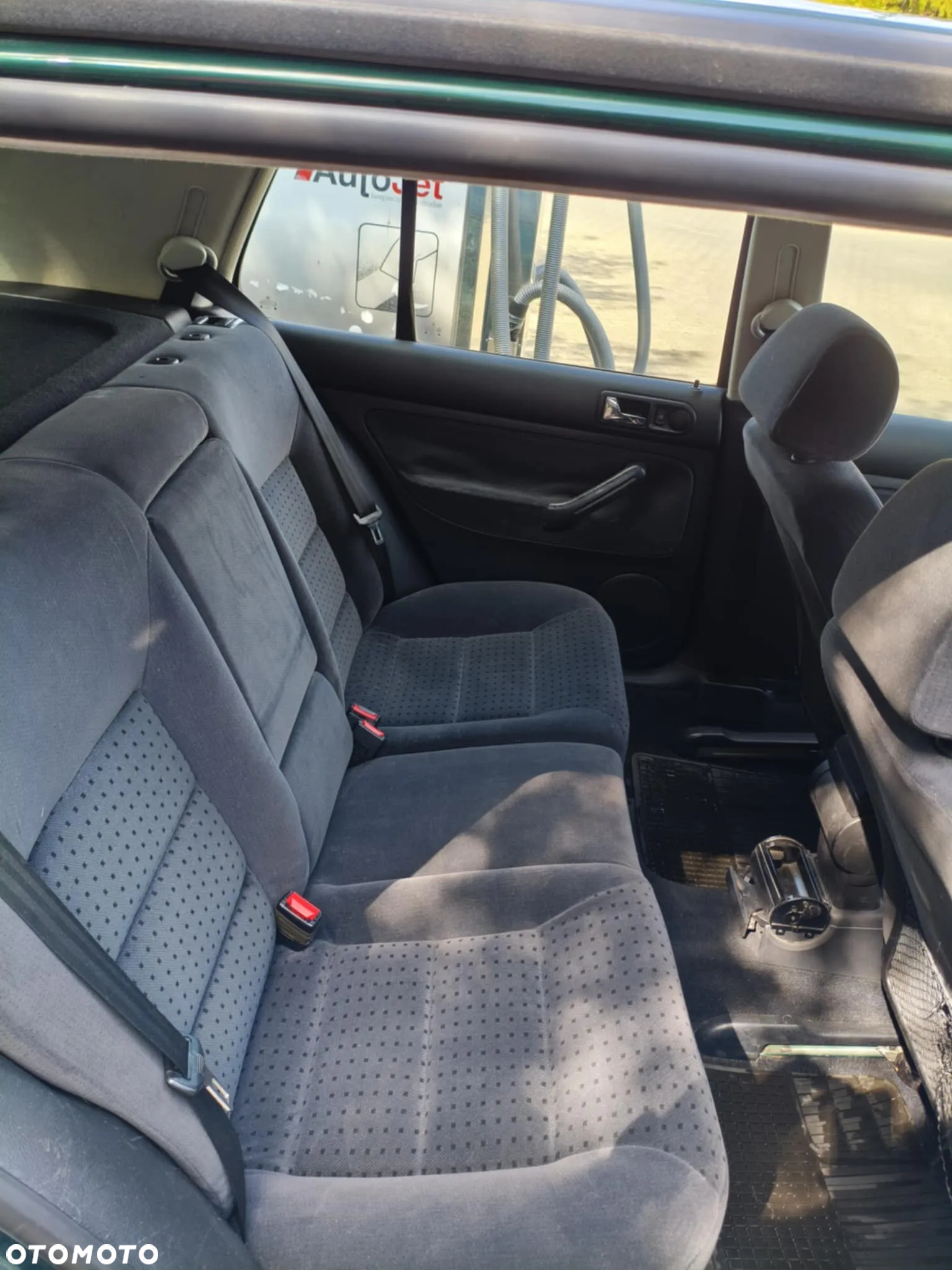 Volkswagen Golf - 9