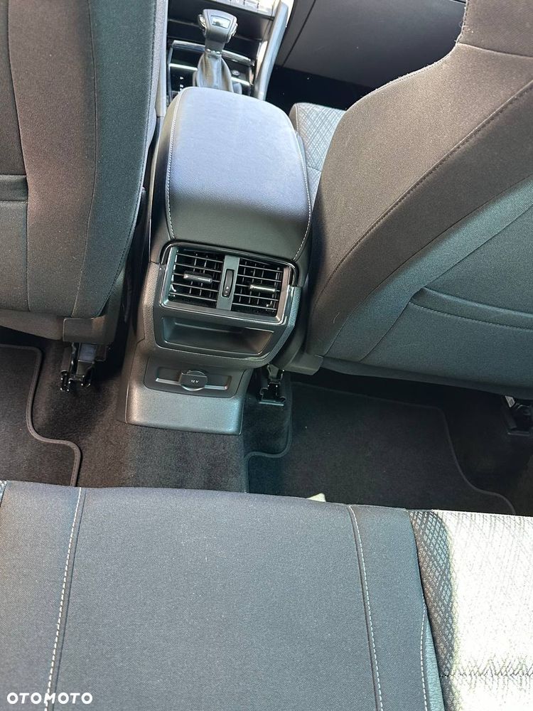 Skoda Karoq 1.5 TSI ACT Style DSG - 18