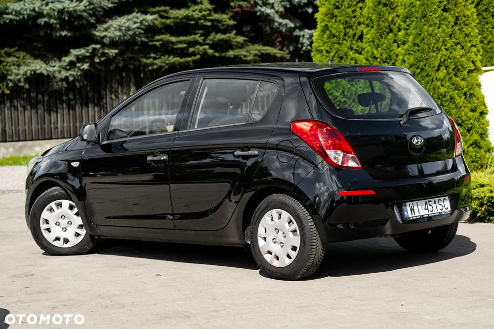 Hyundai i20 1.25 Classic + - 14