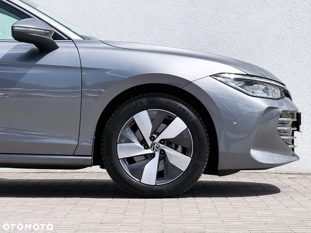 Volkswagen Passat 2.0 TDI EVO Elegance DSG - 5