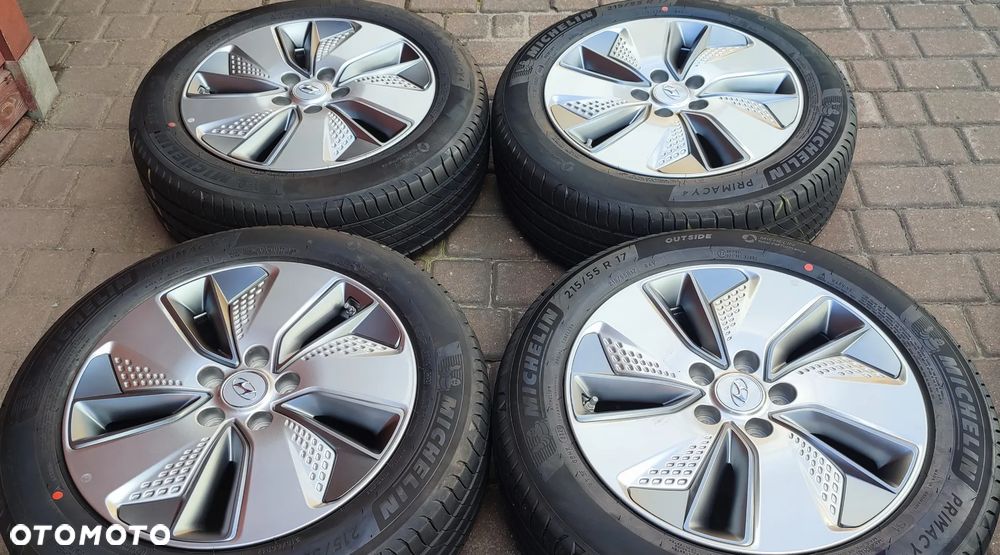 Koła Felgi Aluminiowe Oryg. Hyundai Kona 17 Cali 5x114,3 7Jx17 Et50 Ø67,1mm Michelin 215/55/17 94V 2020r Czujniki Tpms Demo Idealne !!! Starogard Gdański Wysyłka !!!