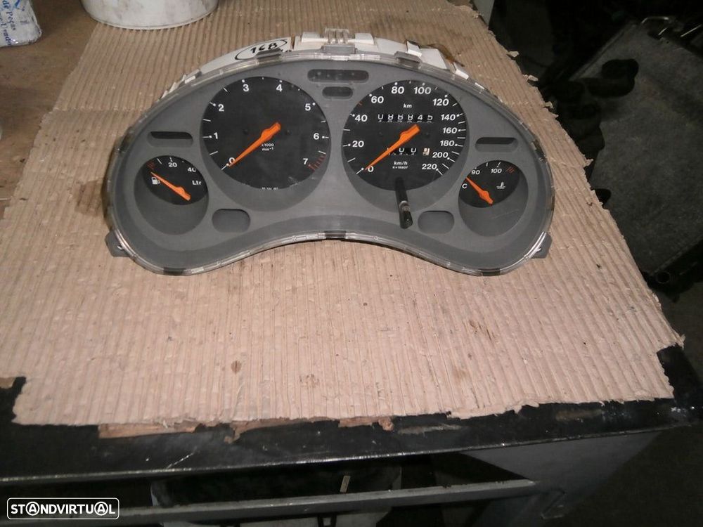 Quadrante 90534403 OPEL TIGRA 1995 1.4 KM/H 86845 - 1