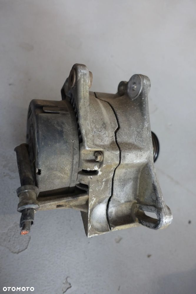 ALTERNATOR GOLF III POLO 1.6 70A 028903025G - 4