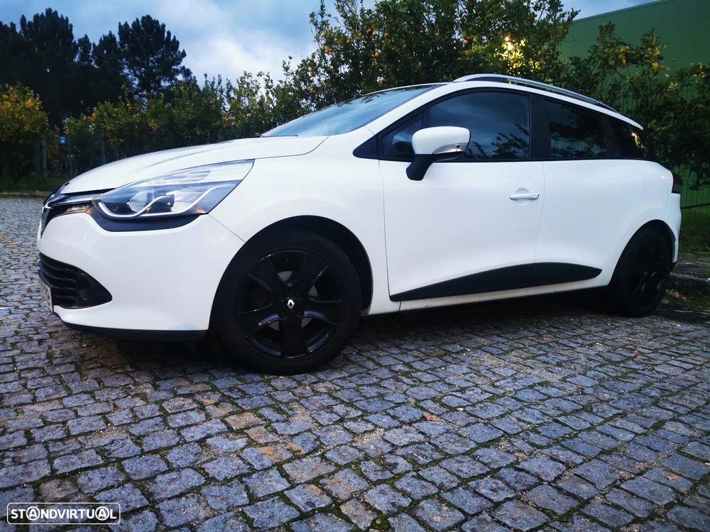 Renault Clio Sport Tourer 1.5 dCi Luxe - 28
