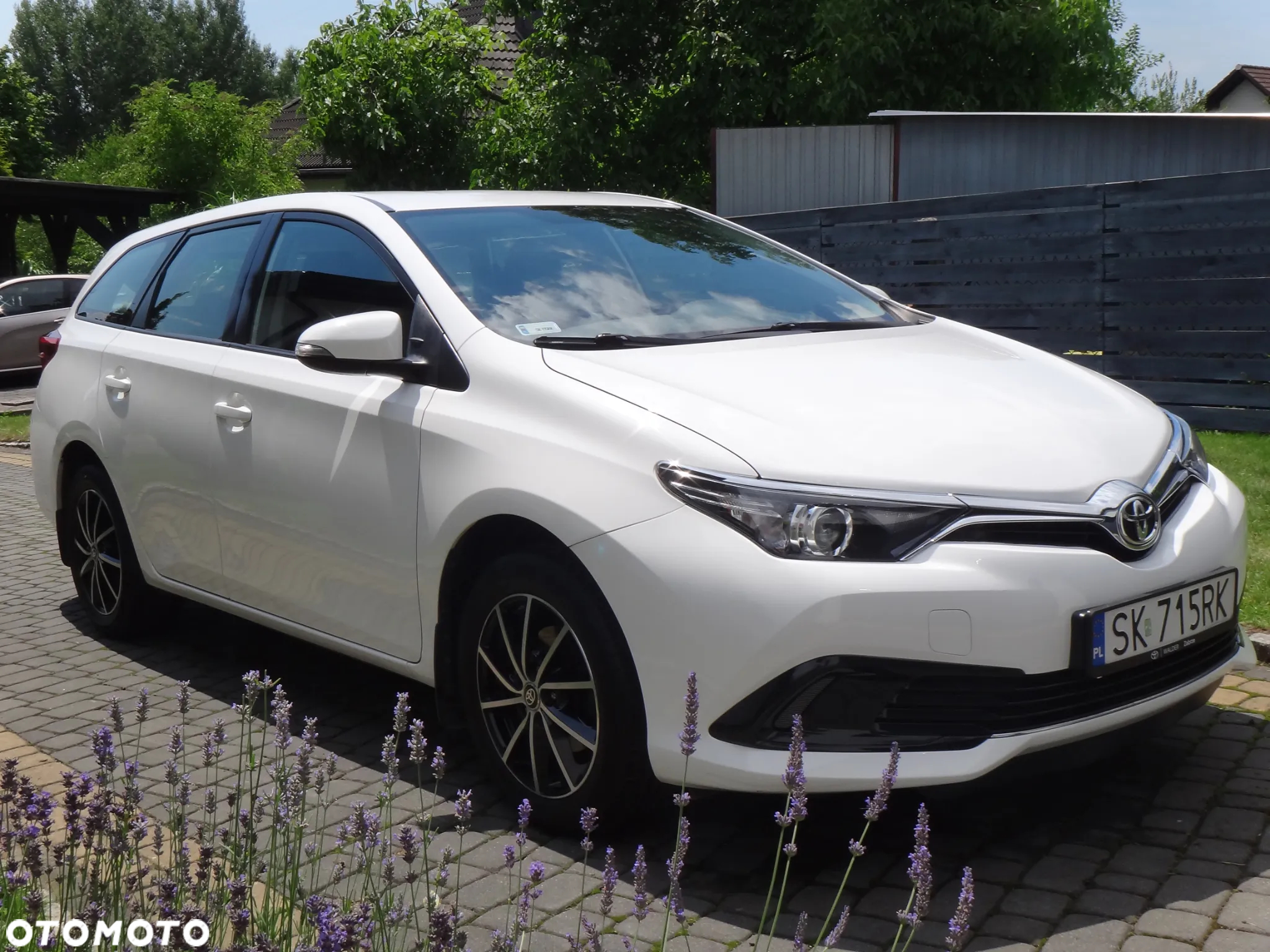 Toyota Auris - 3