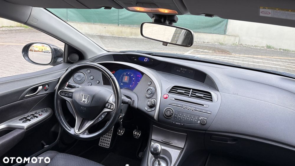 Honda Civic 1.8i-VTEC Executive - 12