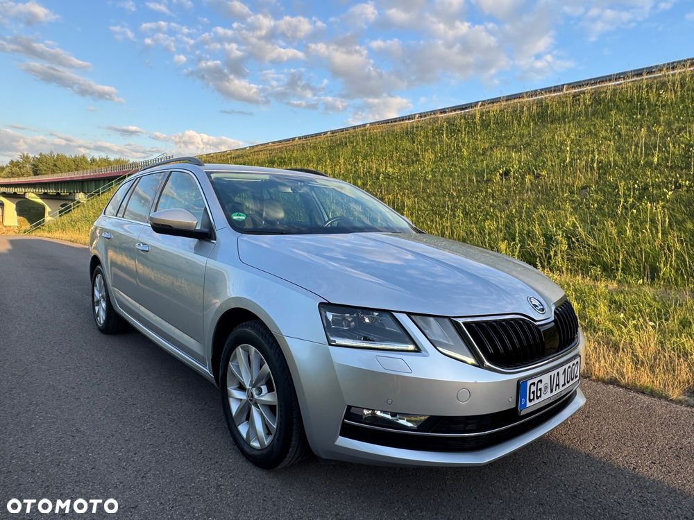 Skoda Octavia 2.0 TDI Premium Edition - 18