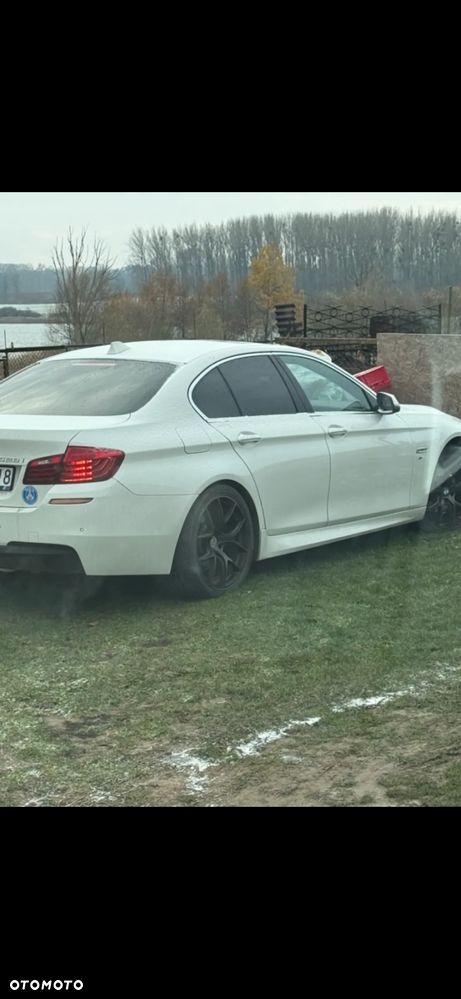 BMW Seria 5 528i xDrive Sport-Aut - 5