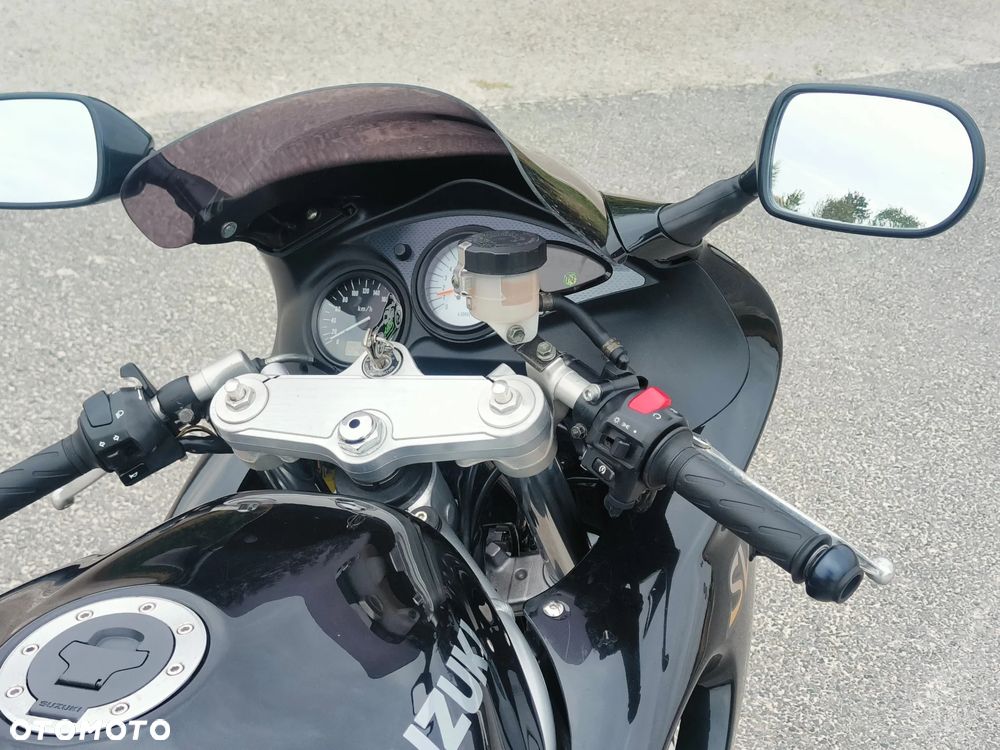 Suzuki SV - 21