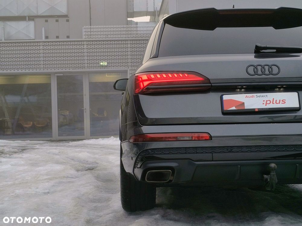 Audi Q7 - 9