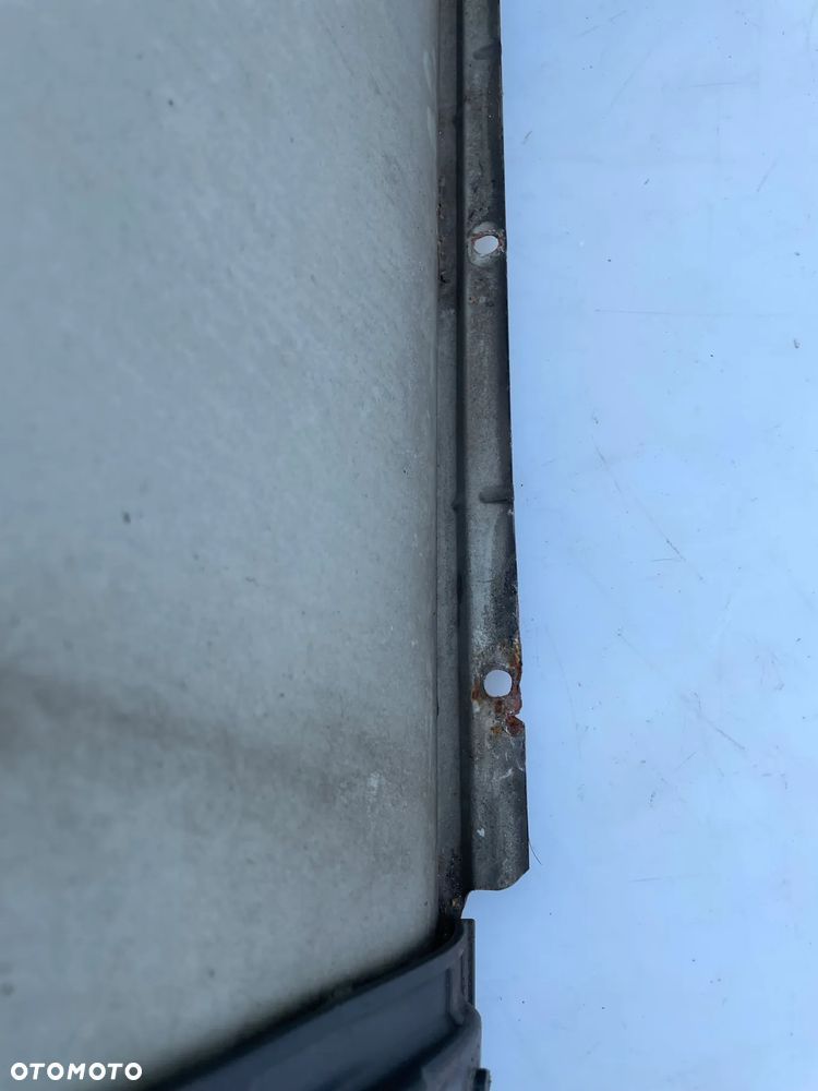 DRZWI PRAWY PRZÓD VW GOLF V 3D LC9Z - 12