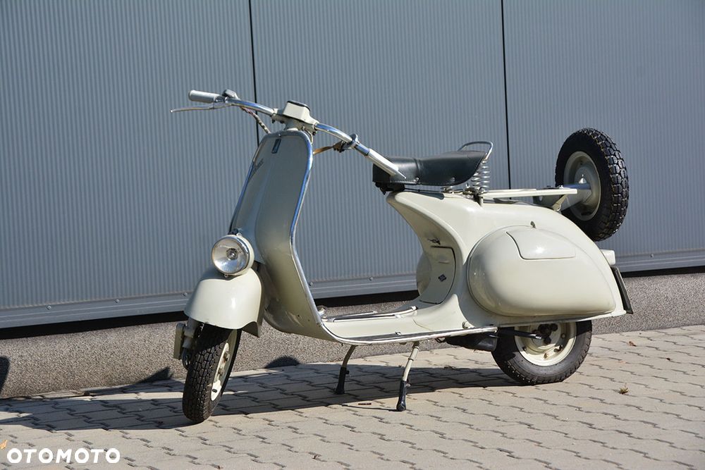 Vespa V - 2