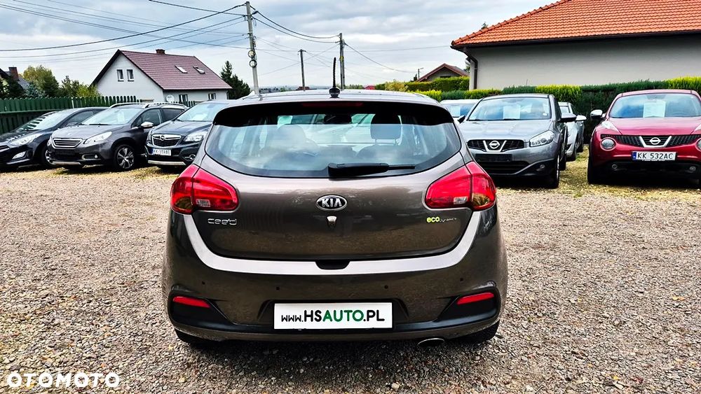 Kia Ceed 1.6 GDI XL - 16