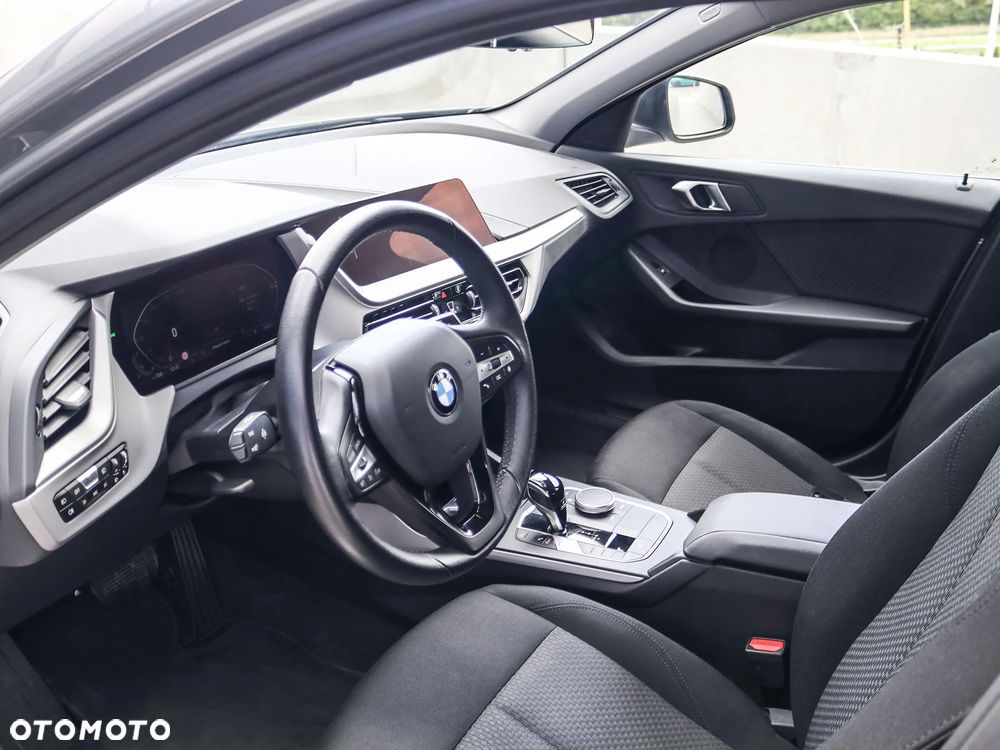 BMW Seria 1 118i Advantage - 14