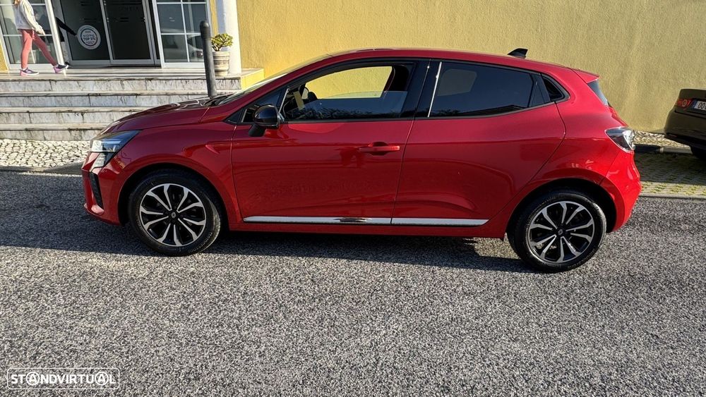 Renault Clio 1.0 TCe Techno Bi-Fuel - 6