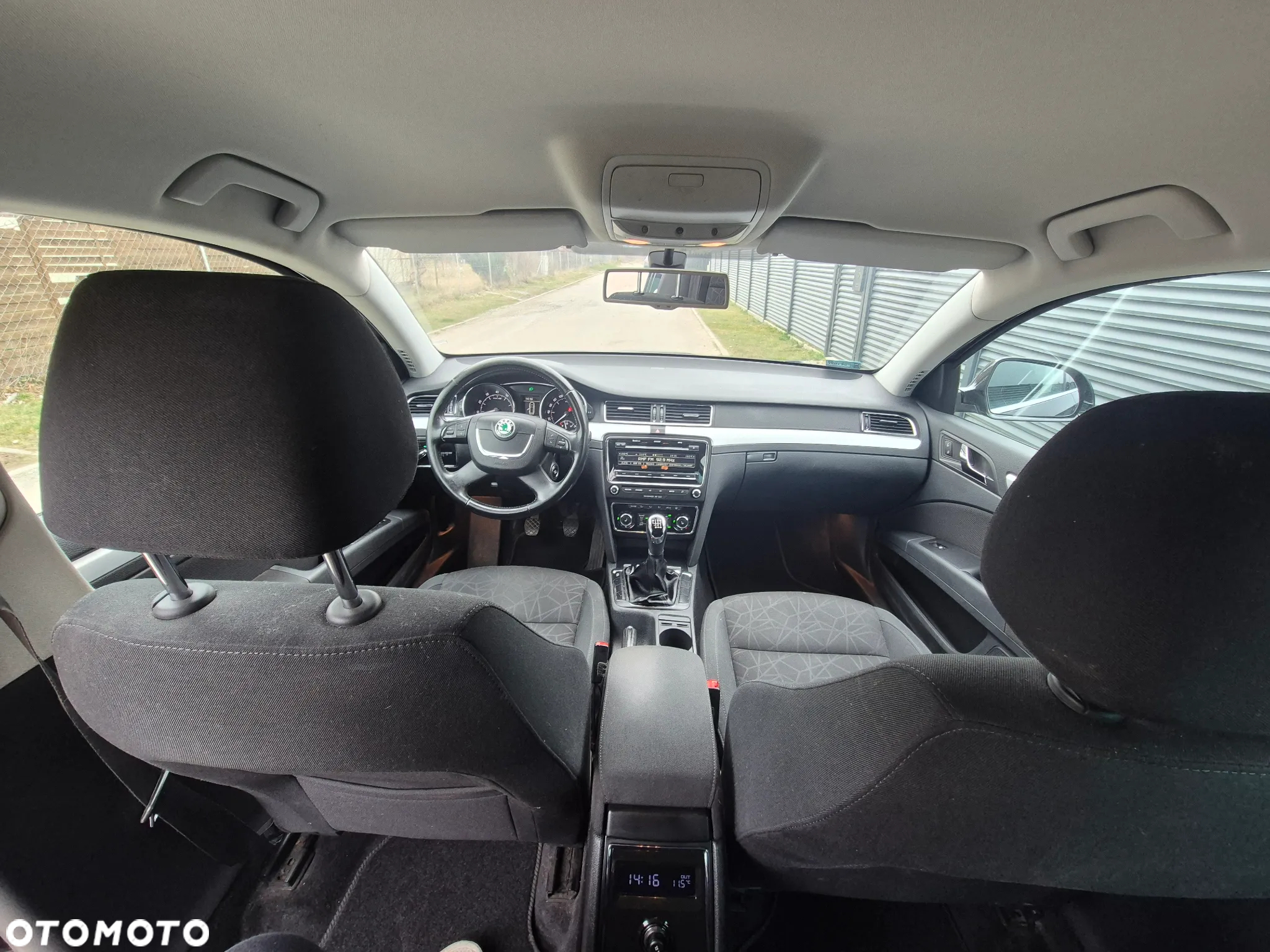 Skoda Superb 1.8 TSI Family - 12