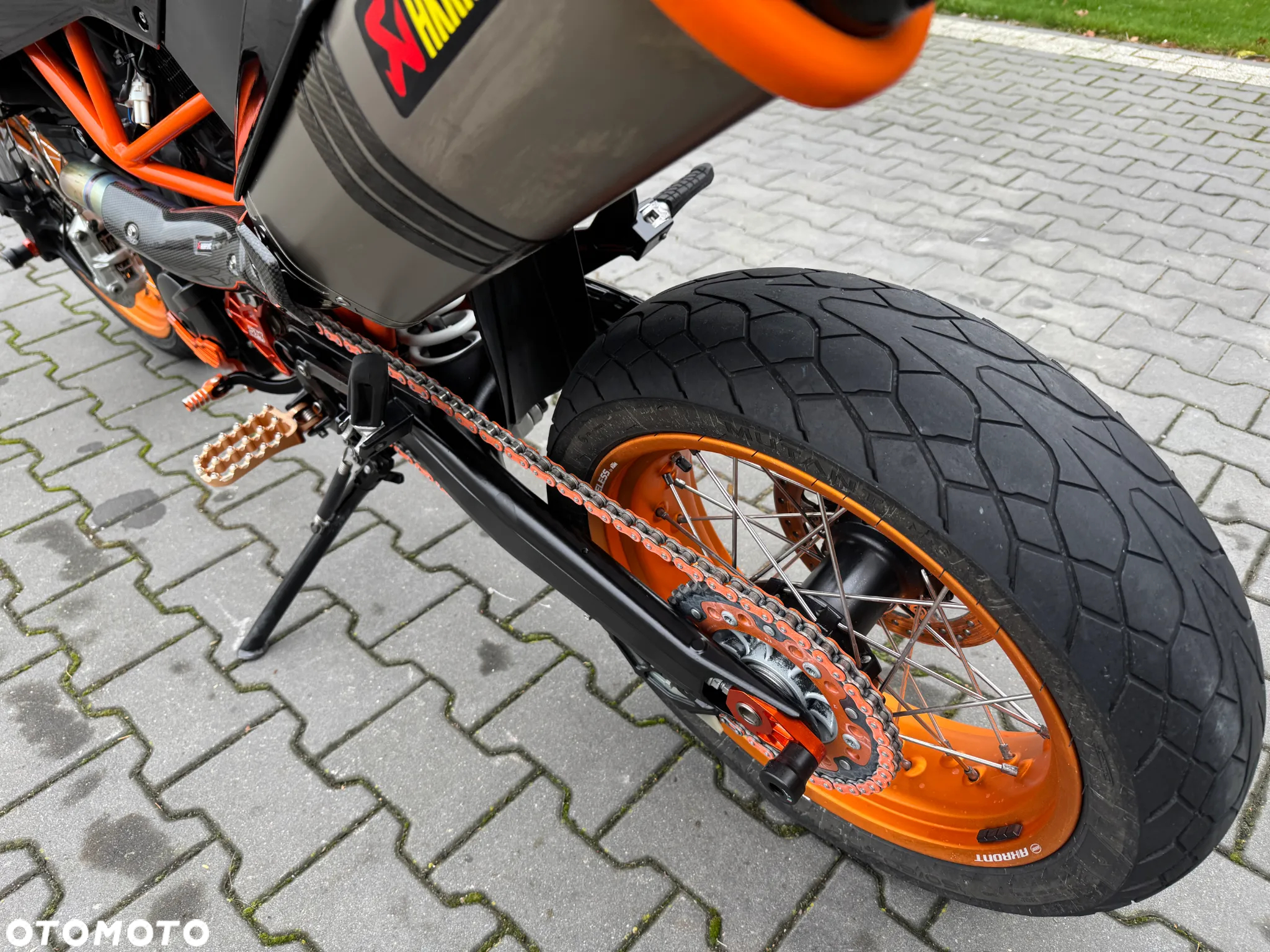 KTM SMC - 32