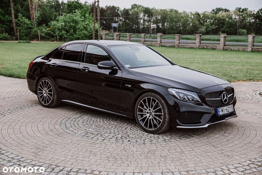 Mercedes-Benz Klasa C AMG 43 4-Matic - 2