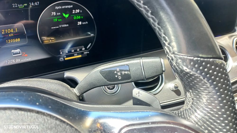 Mercedes-Benz E 300 de AMG Line - 16