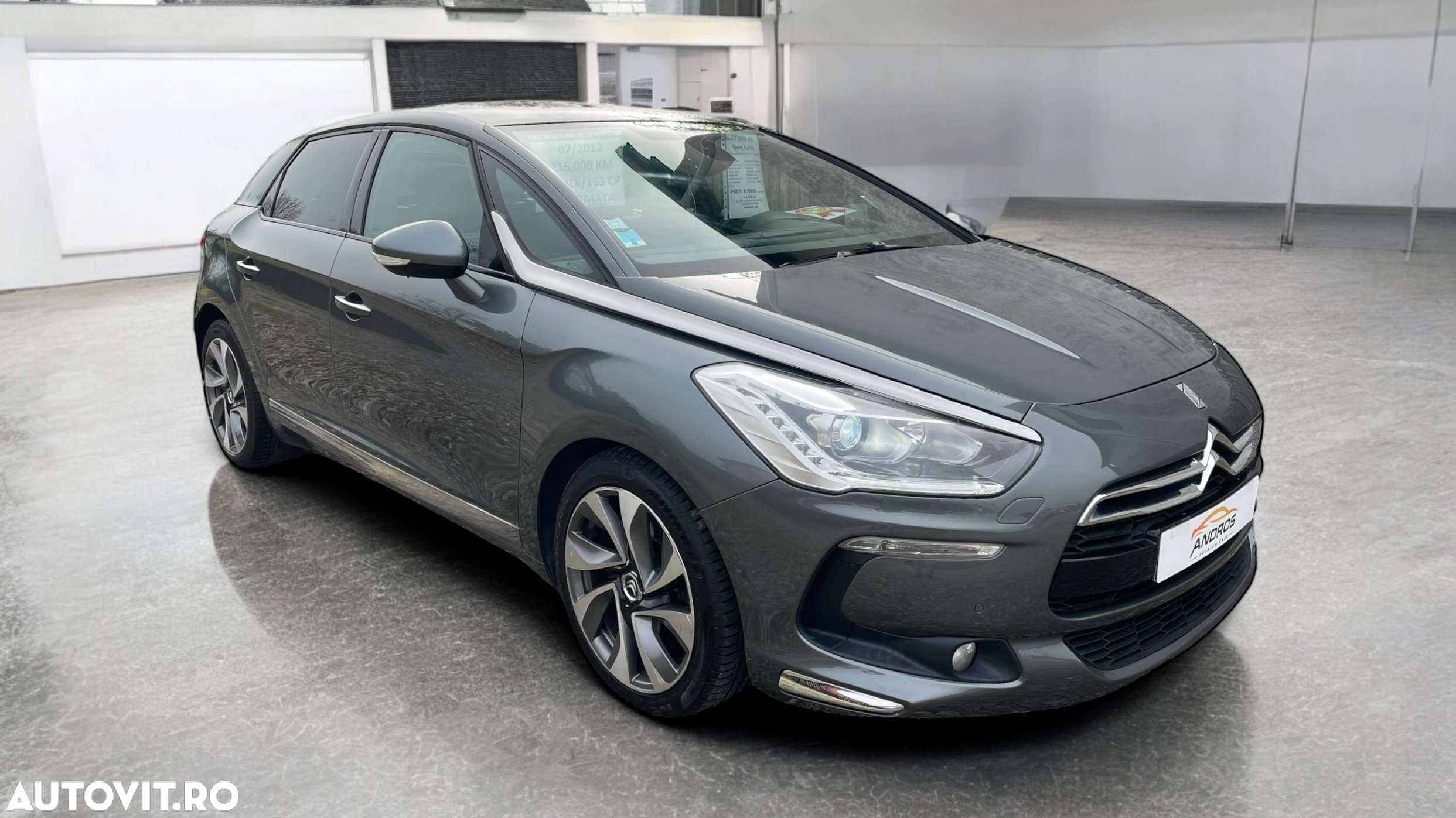 Citroën DS5 HDi 165 Aut. SportChic - 2