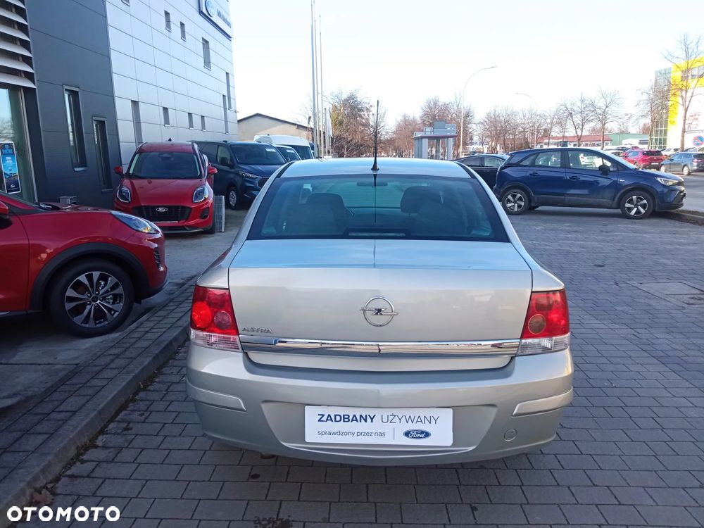 Opel Astra 1.6 Enjoy - 7