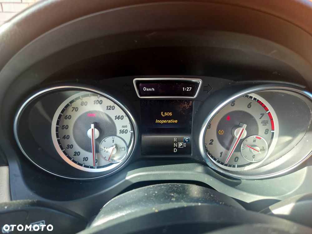Mercedes-Benz GLA 250 4Matic 7G-DCT AMG Line - 17