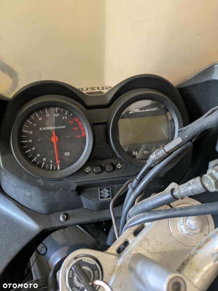 Suzuki Bandit - 4