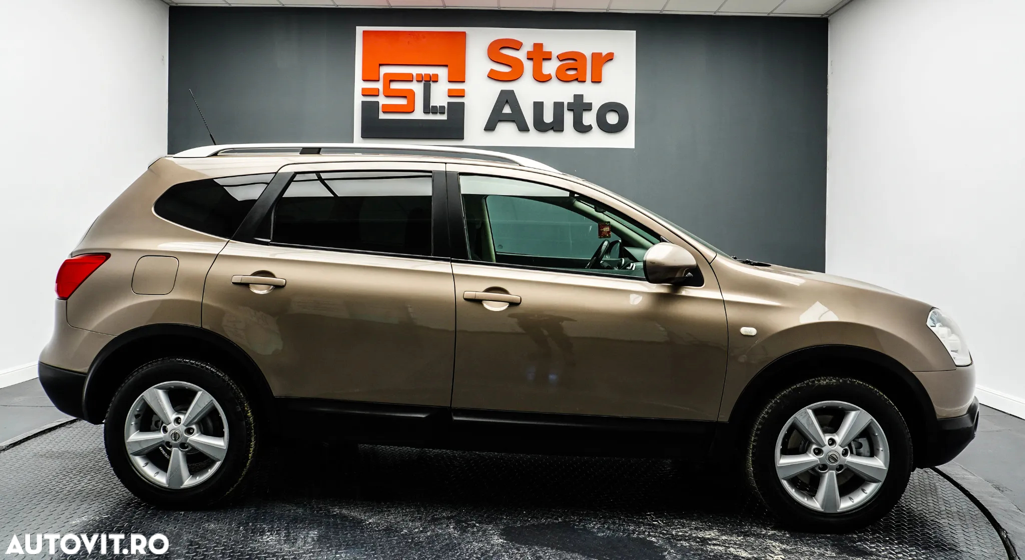 Nissan Qashqai+2 2.0 dCi DPF Acenta - 12