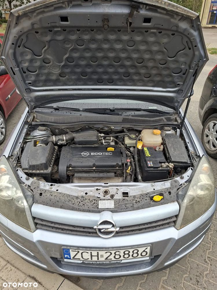 Opel Astra 1.6 - 8