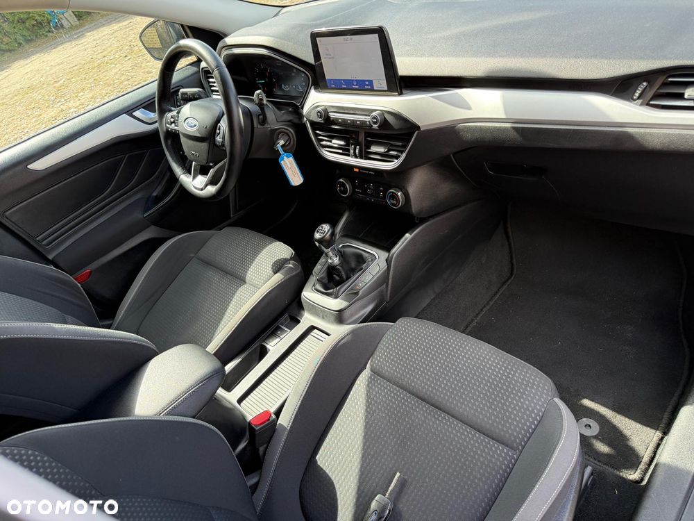 Ford Focus - 18