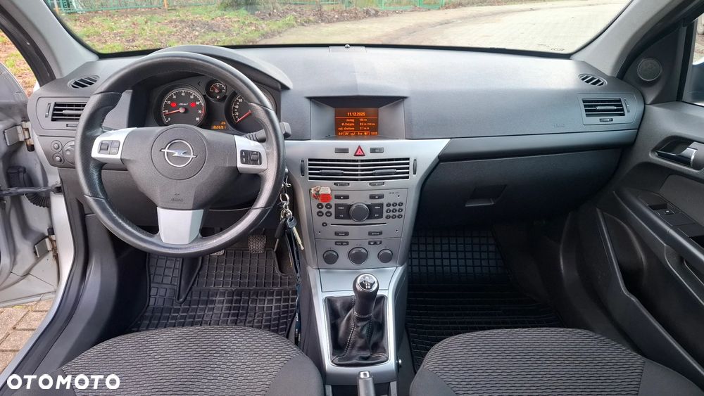 Opel Astra 1.6 Edition - 15