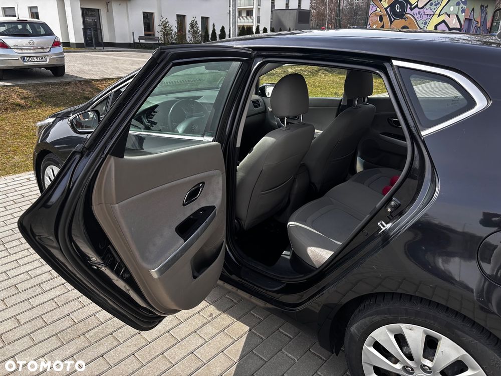 Kia Ceed 1.6 CRDi XL - 9