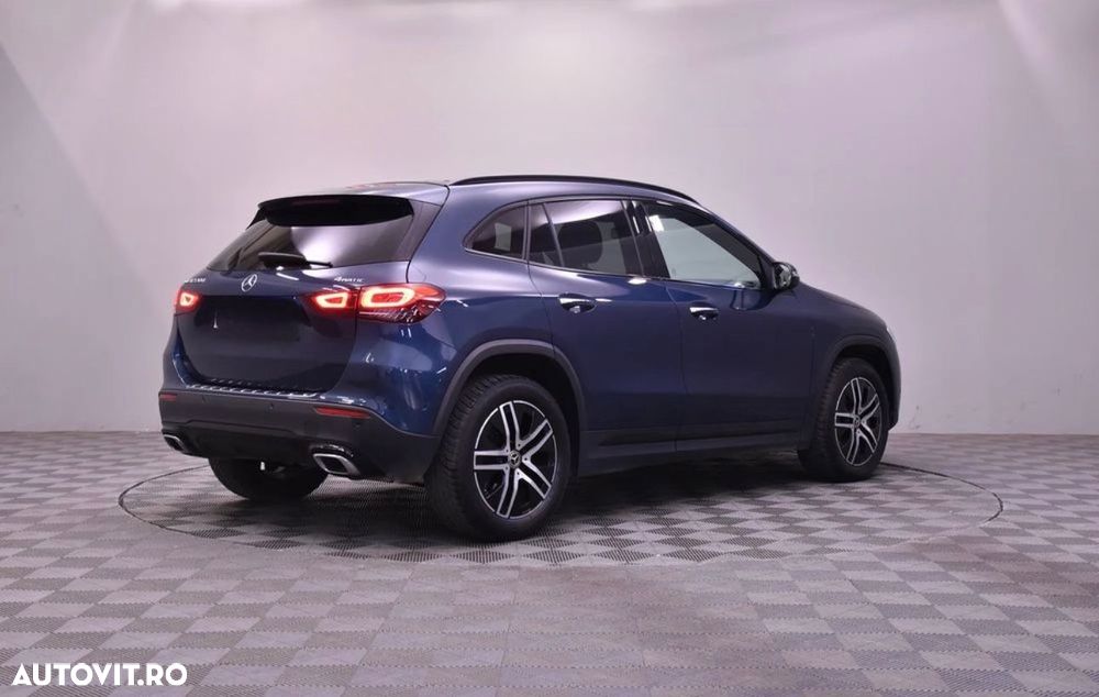 Mercedes-Benz GLA 220 d 4MATIC Aut. - 23