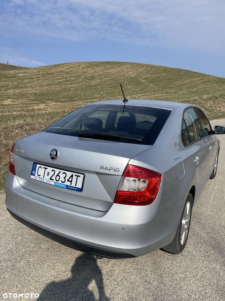 Skoda RAPID - 4