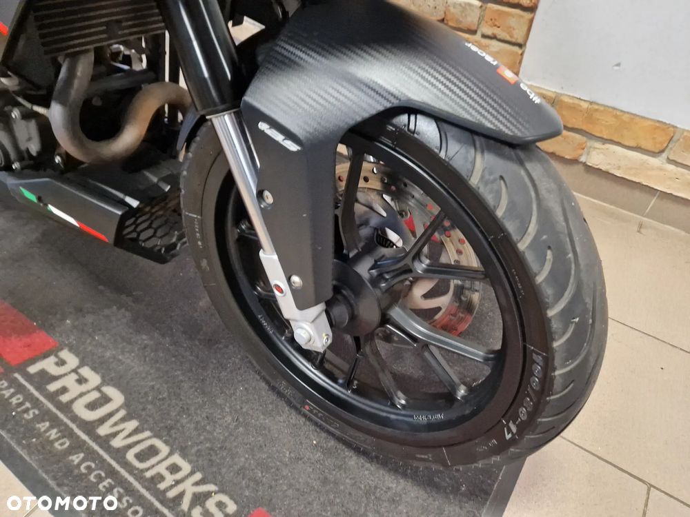 Aprilia Tuono - 26