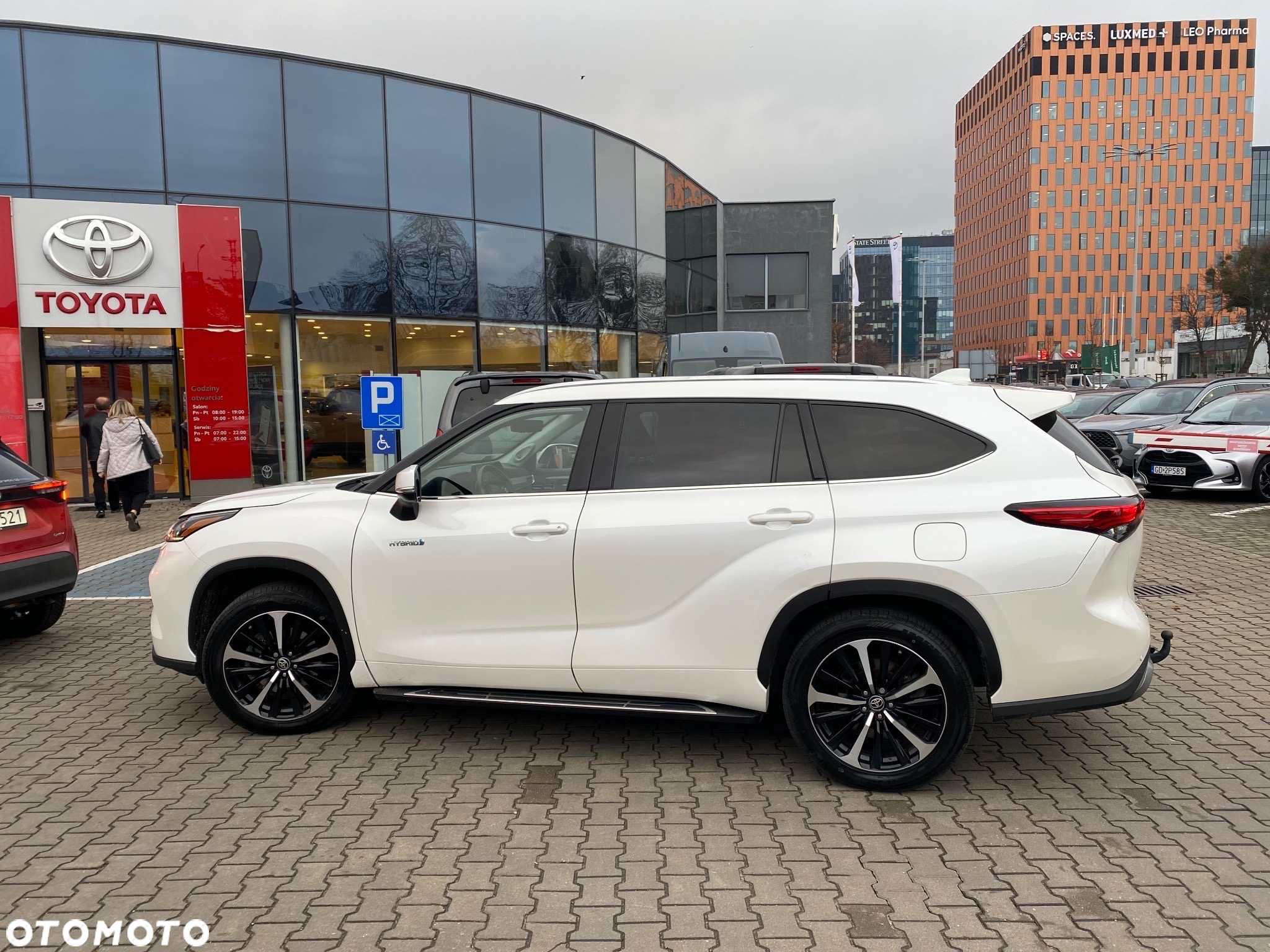 Toyota Highlander 2.5 Hybrid Executive - 2