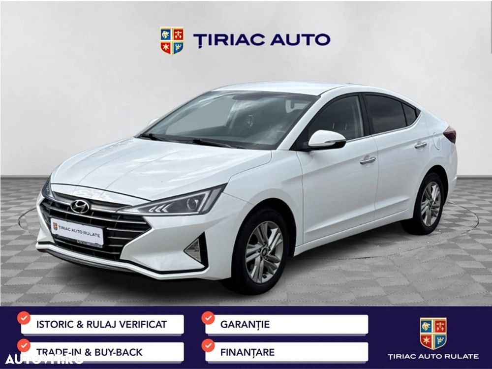Hyundai Elantra - 1