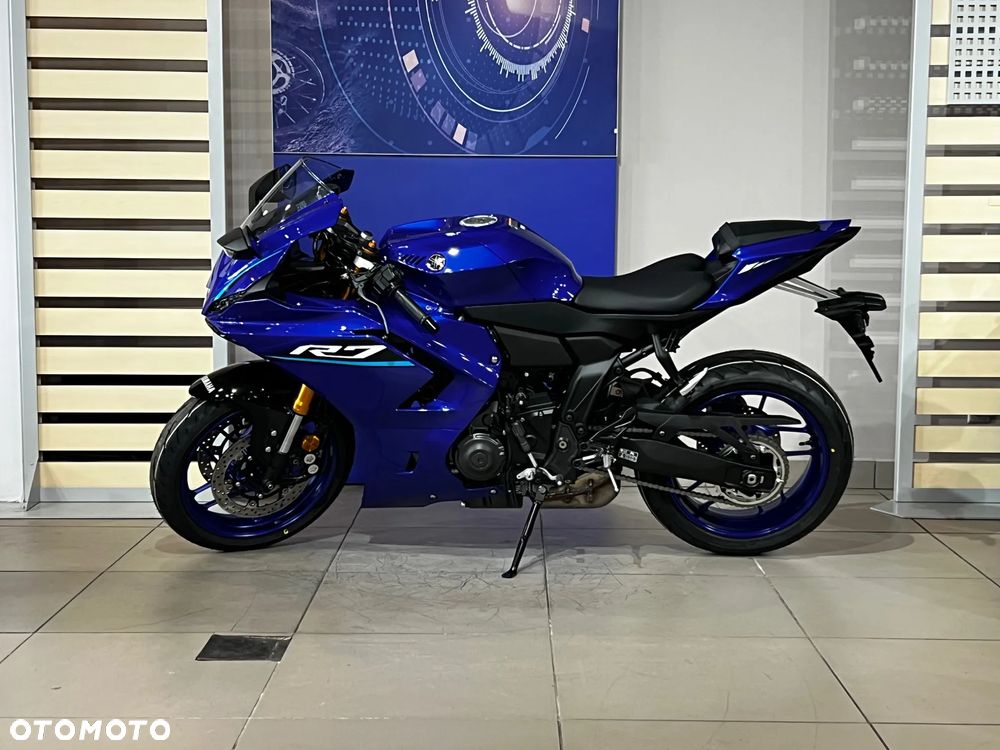 Yamaha R7 - 2
