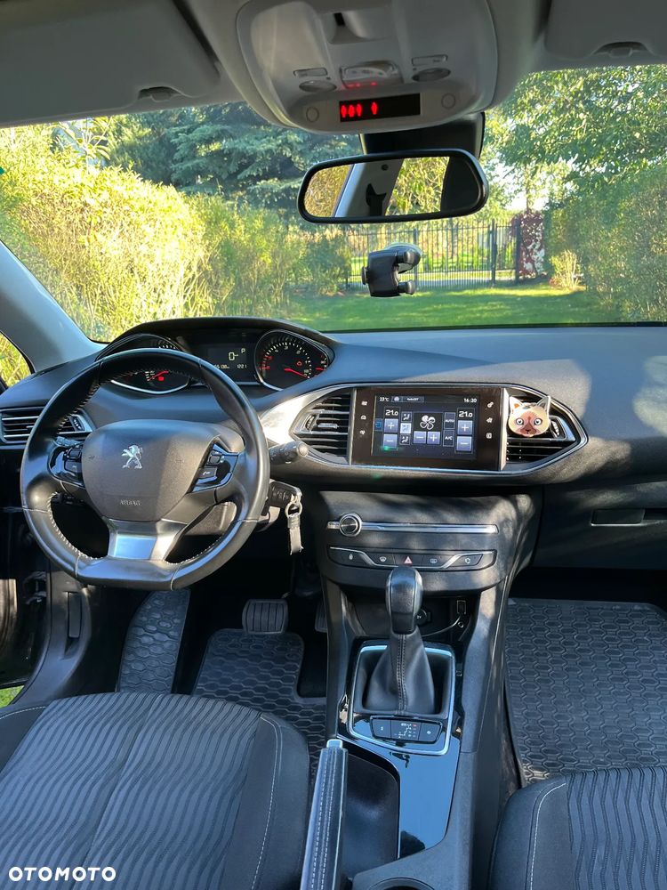 Peugeot 308 - 4
