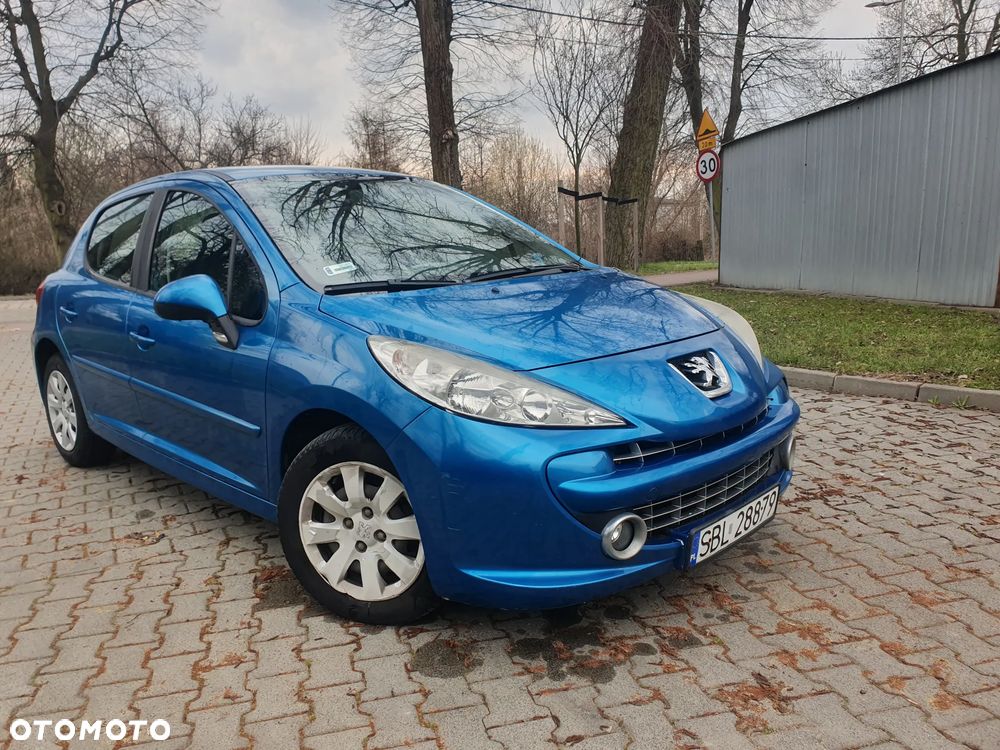 Peugeot 207 HDi FAP 90 (Blue Lion) Tendance - 3