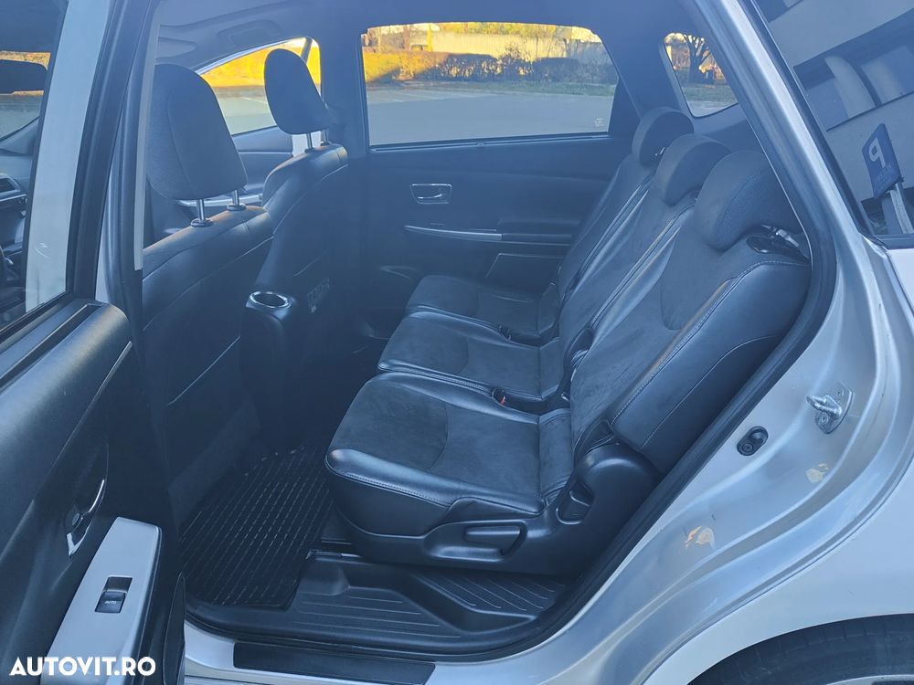 Toyota Prius+ (Hybrid) Comfort - 7