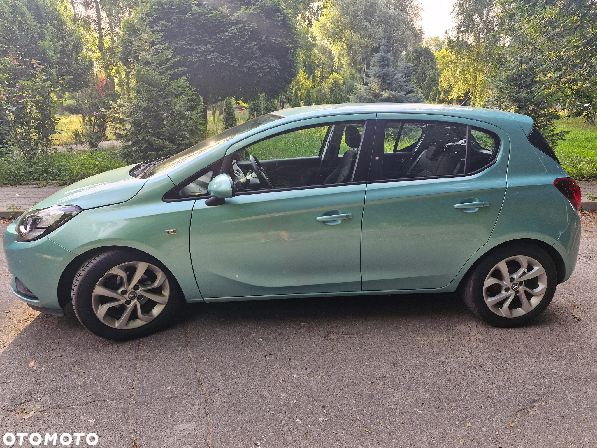 Opel Corsa 1.4 16V Active - 6