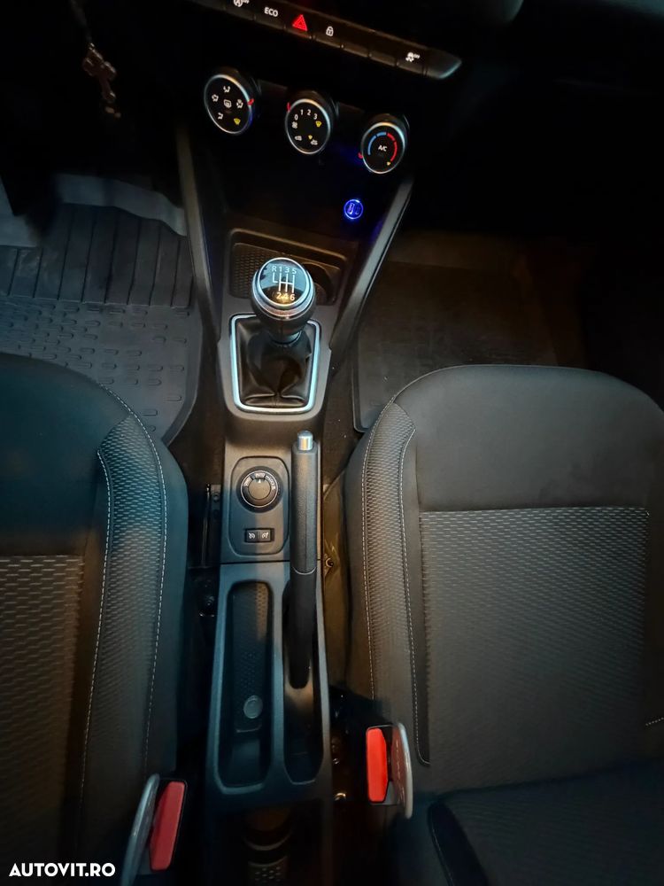 Dacia Duster 1.5 Blue dCi 4WD Essential - 16