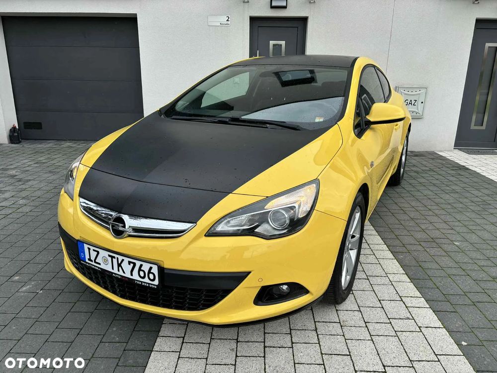 Opel Astra IV GTC 1.6 T Sport - 19