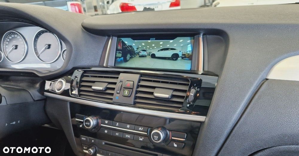 BMW X4 xDrive20i - 18