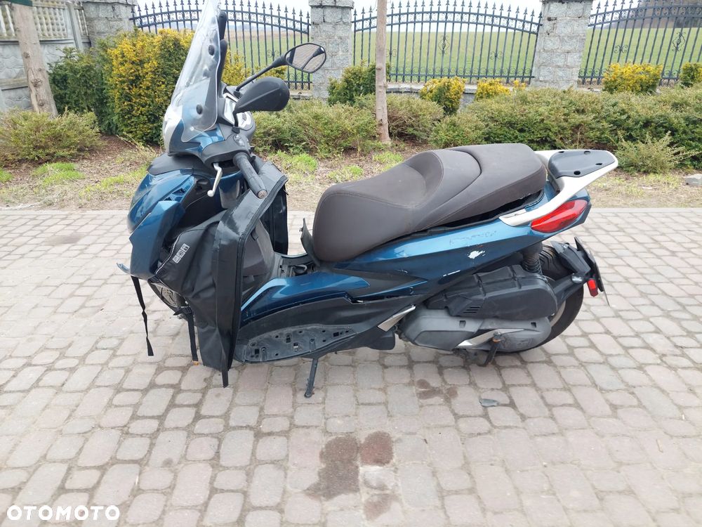 Piaggio Beverly - 2