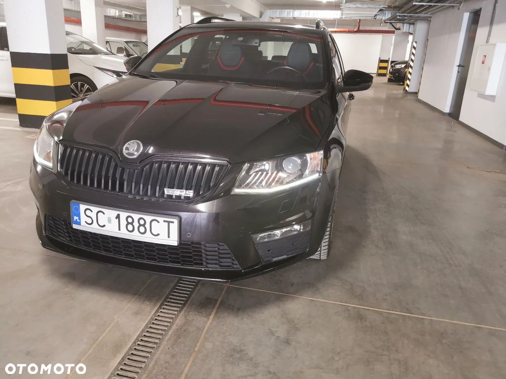 Skoda Octavia 2.0 TSI RS - 2