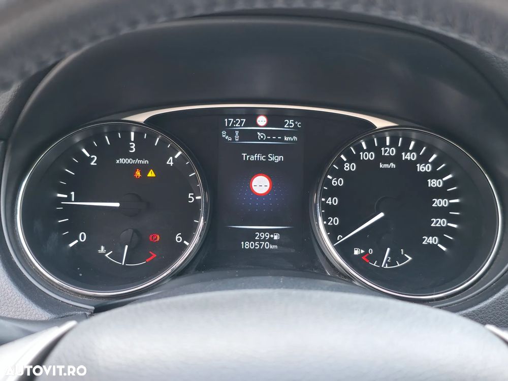 Nissan X-Trail 1.6 dCi ALL-MODE 4x4i Tekna - 25