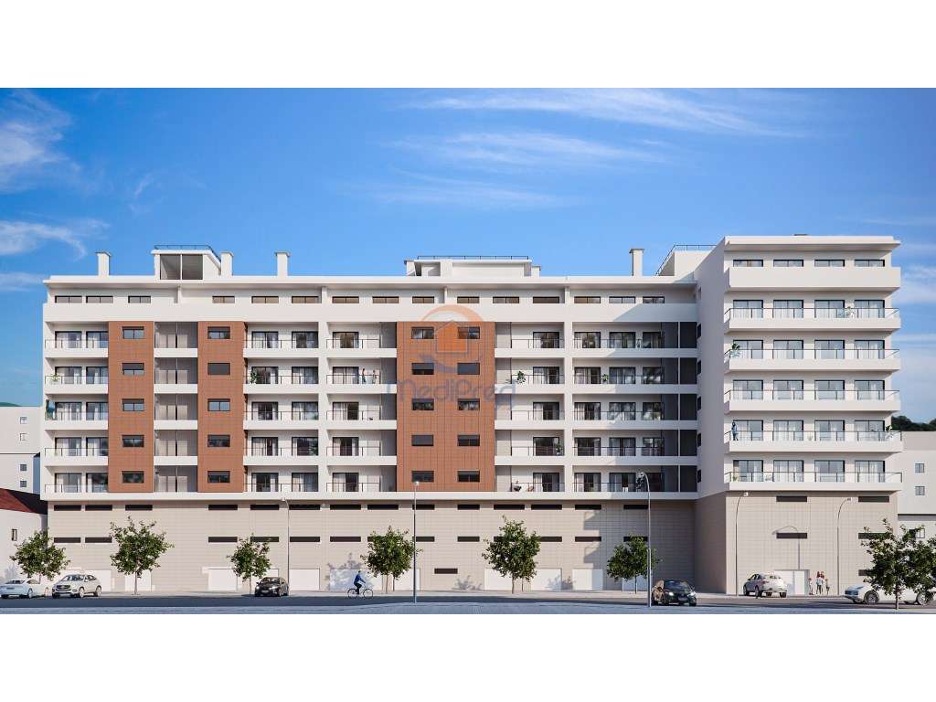 Lote de terreno com 357 m2 em Alverca do Ribatejo - Grande imagem: 3/3